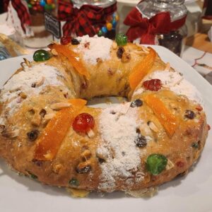 King's Cake ( Bolo Rei) (1 kg)